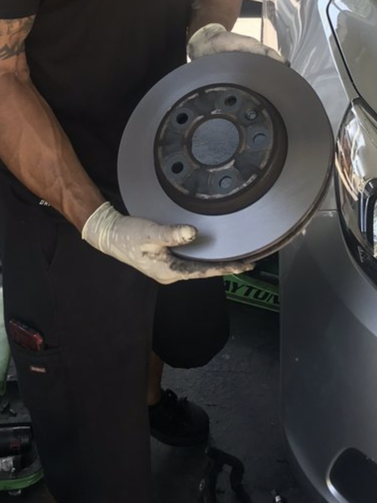 this image shows brake repair services in West Palm Beach, FL
